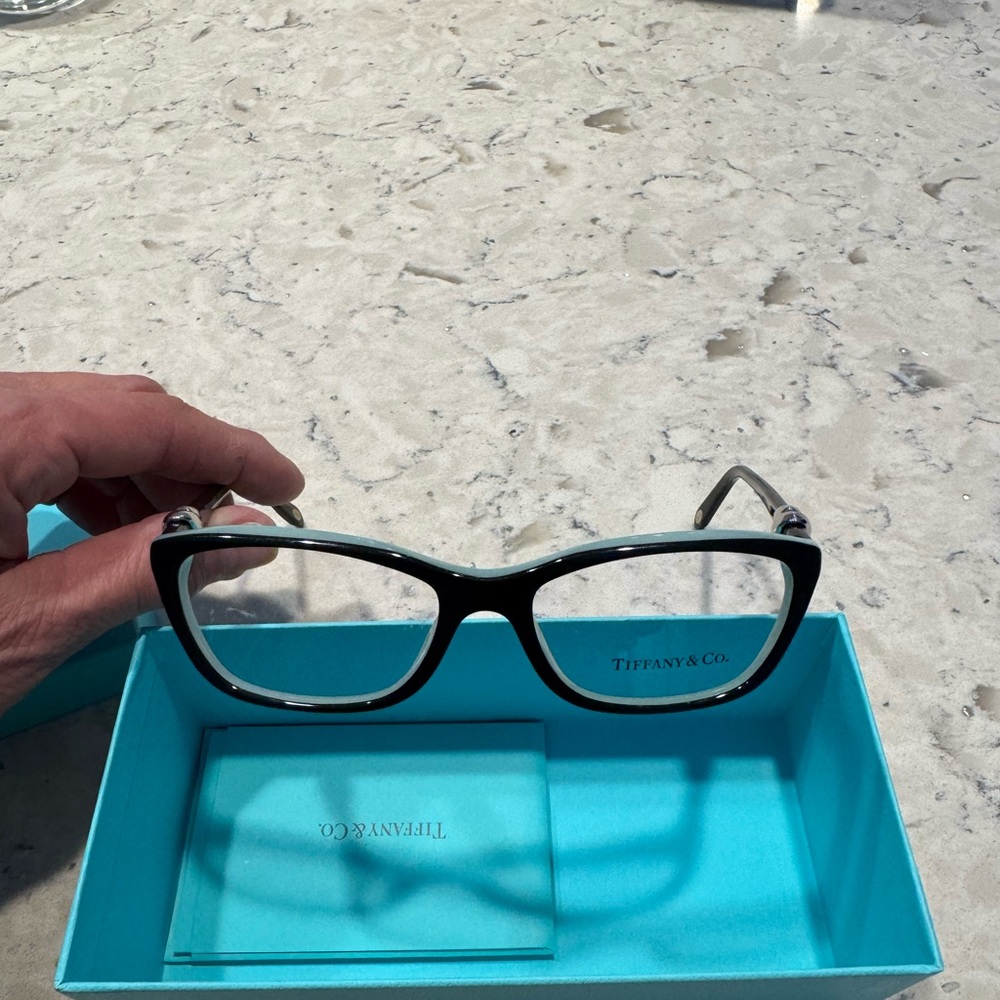 Tiffany frames 
TF 2074
8055

52x16
135